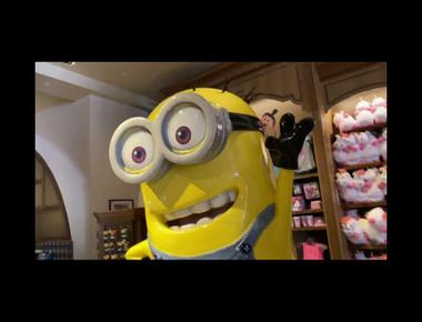 好用句：I’m on it.